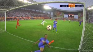  [进球视频] 奥格斯堡扳回一球！巴尔加斯破门建功  