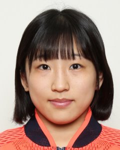 须崎优衣