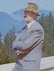 艾娃与希特勒_完整版在线观看